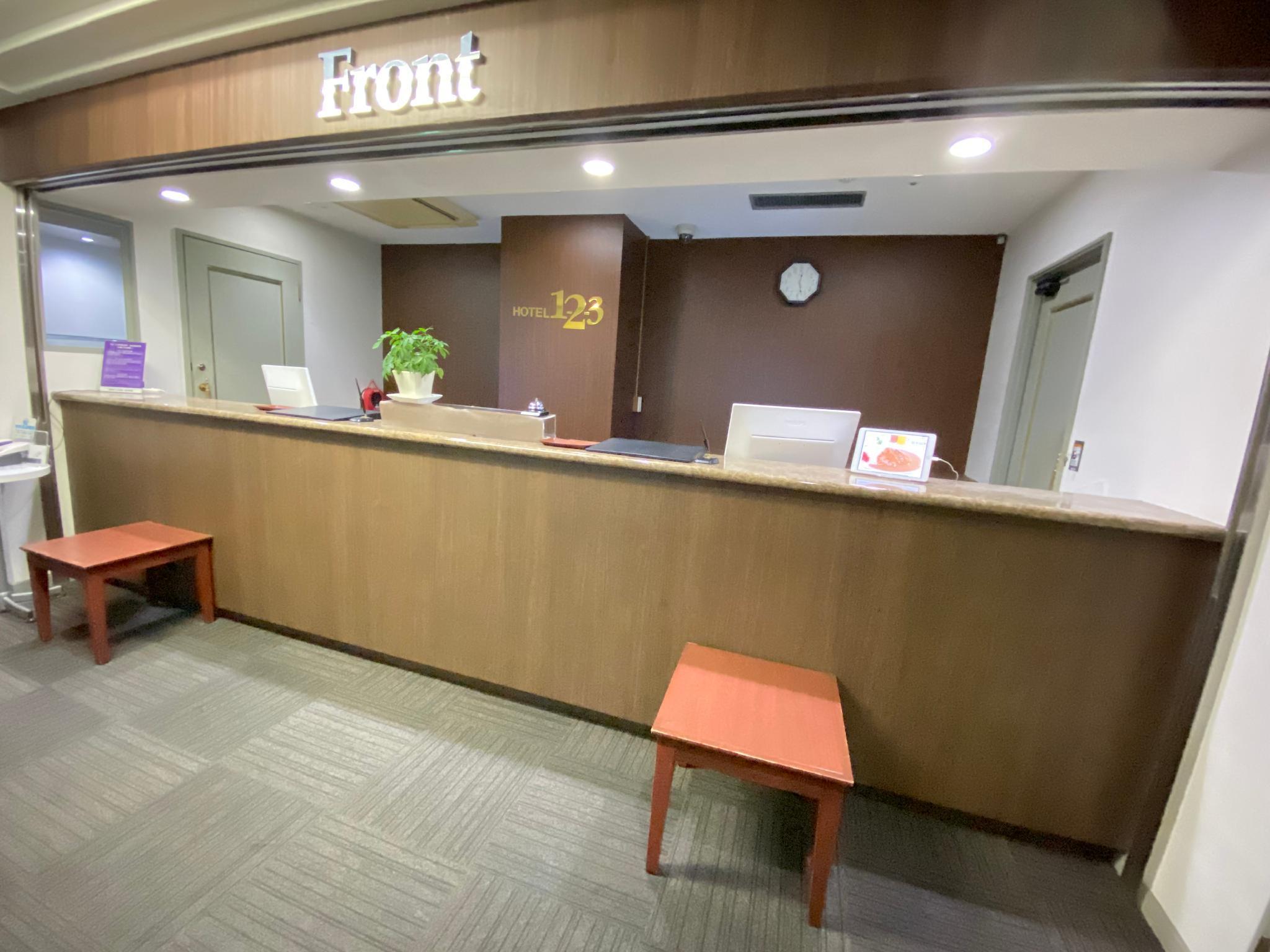 Hotel 1-2-3 Kokura Kitakyushu Ngoại thất bức ảnh
